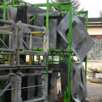 Chemikáliemi nasáklé podložky jsou vystaveny na dešti. Co to udělá s podzemní vodou?